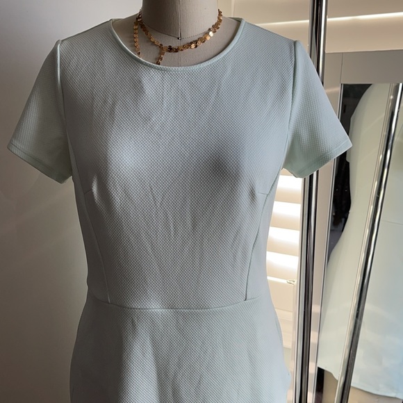 Mossimo Mint Green Asymmetrical Dress size M - Picture 2 of 9